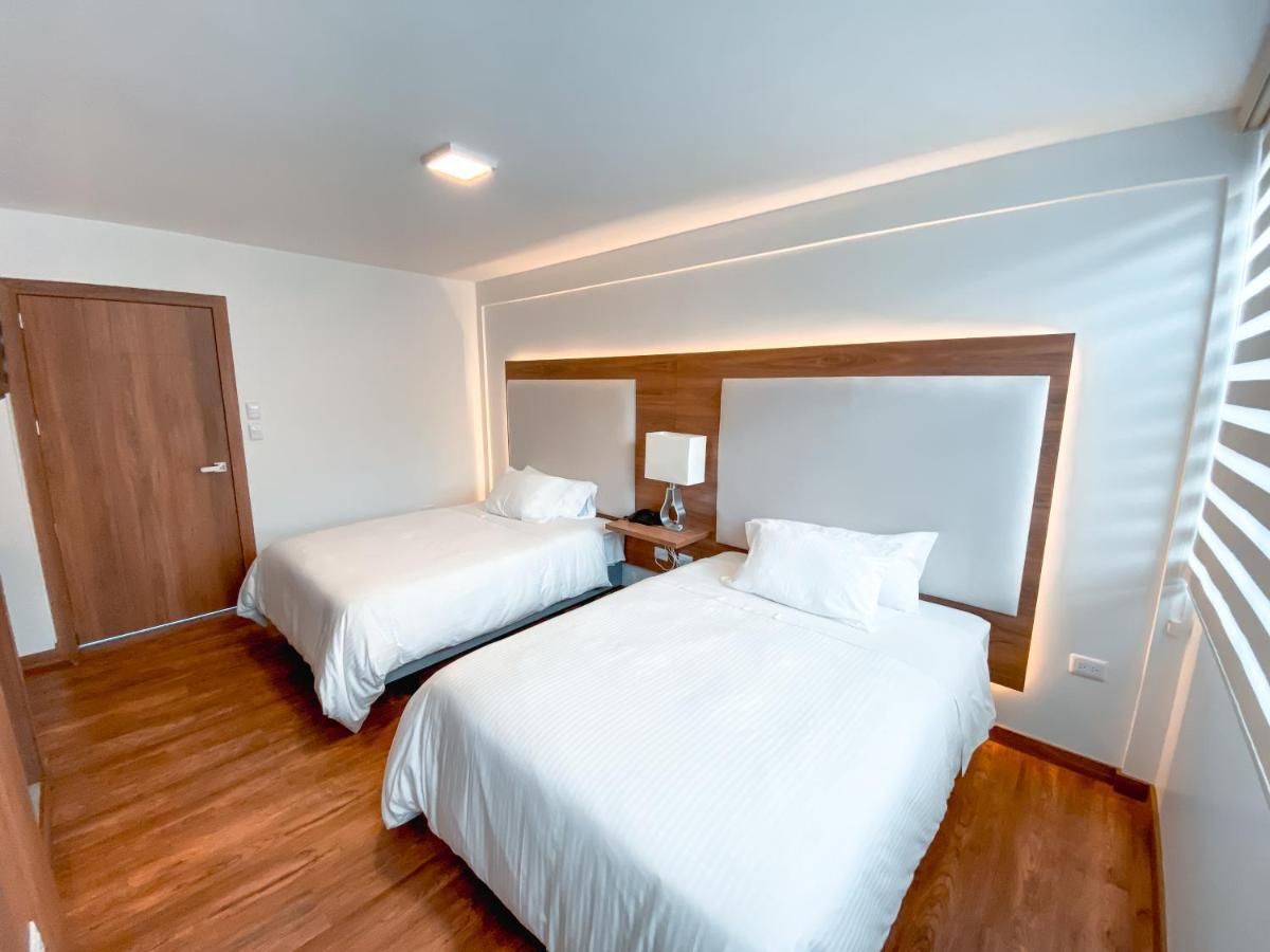 Hotel Miraflores Ambato Eksteriør billede