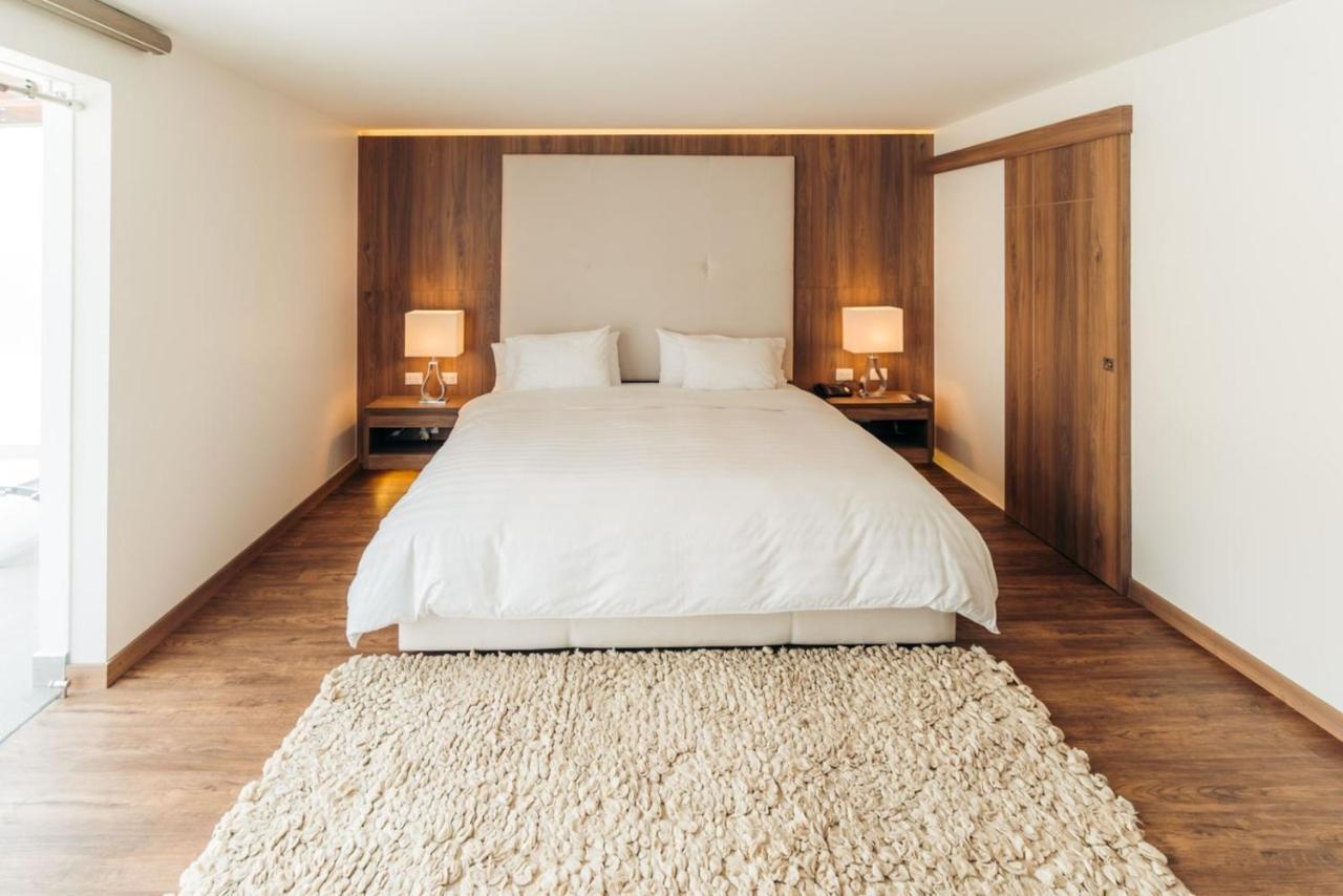 Hotel Miraflores Ambato Eksteriør billede